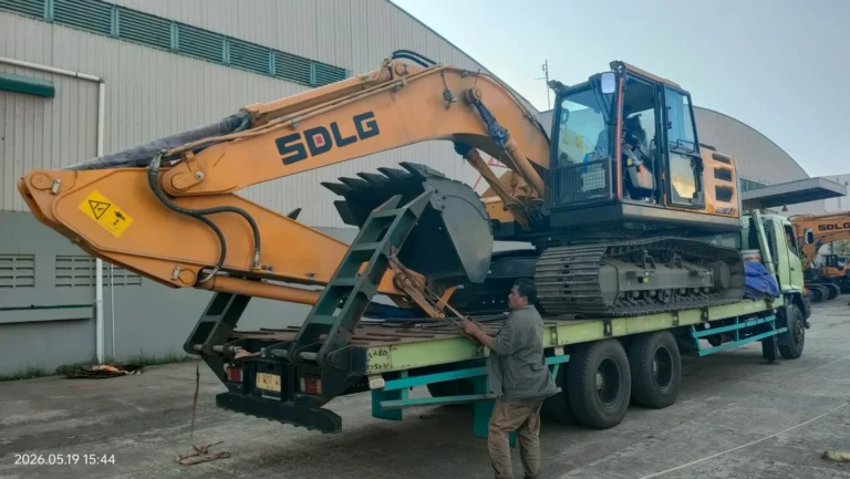 Excavator SDLG Sumatra - SDLG - ALAT BERAT SDLG - RENTAL EXCAVATOR - EXCAVATOR SDLG - SEWA EXAVATOR SDLG